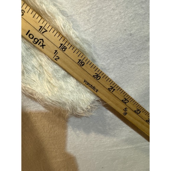 Primark Kids Girls White Fuzzy Reindeer Christmas Sweater Pullover 10 11 Years - Picture 4 of 6